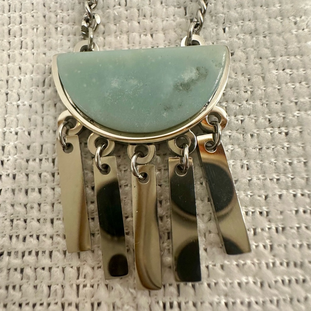 Kinsley Armelle Silver and Green Statement Necklace
